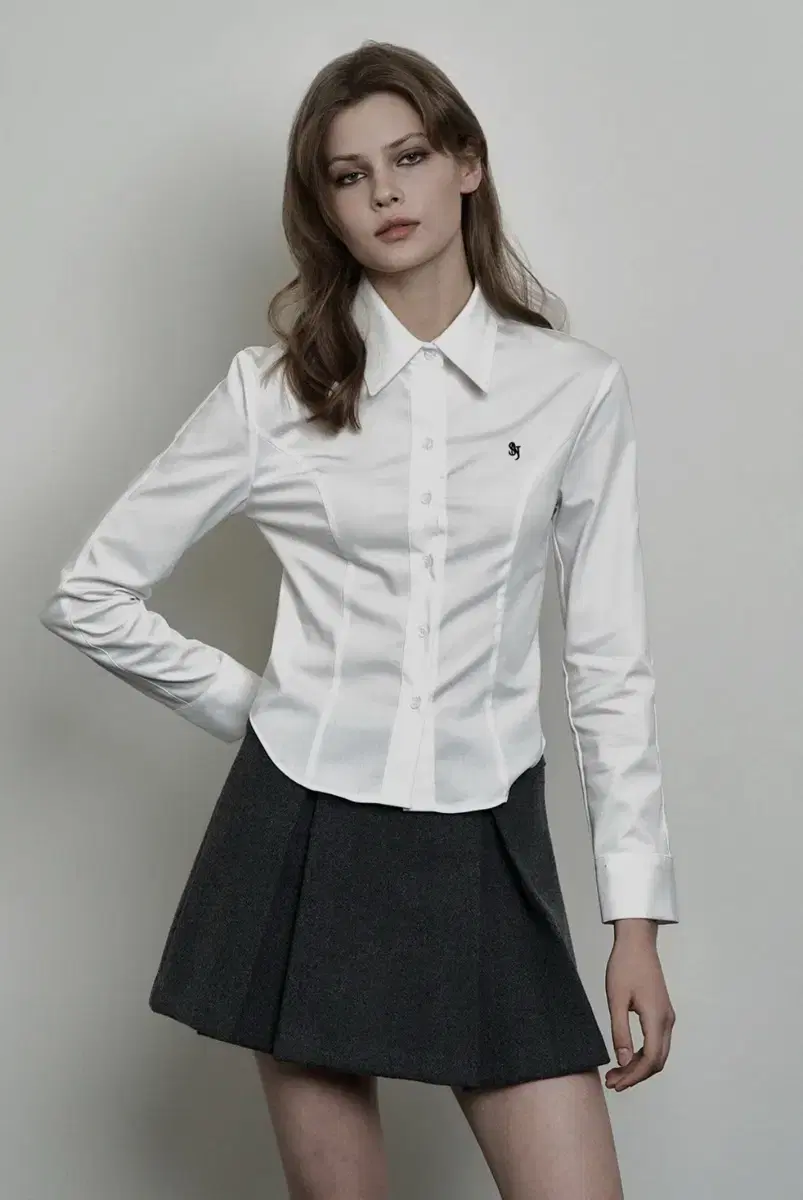 (무배) <시너진>PLAIN SNJ BASIC SHIRT WHITE